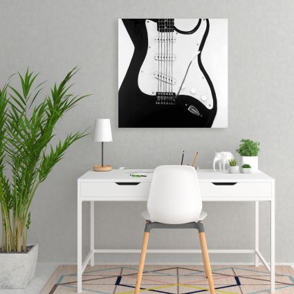 Guitare électrique noire