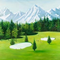 Terrain de golf avec vue sur les montagnes