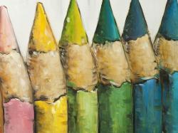 Crayons de couleur debout