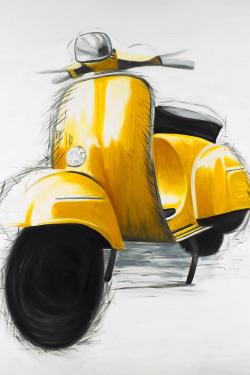 Scooter jaune italien