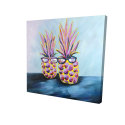 Ananas amusants avec lunettes de soleil